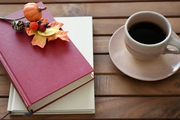 書籍とコーヒー